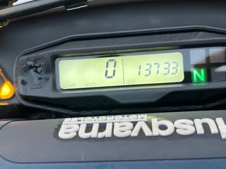 Husqvarna 701 SM 2023 + Extras