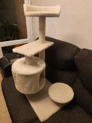 Árbol rascador para gato