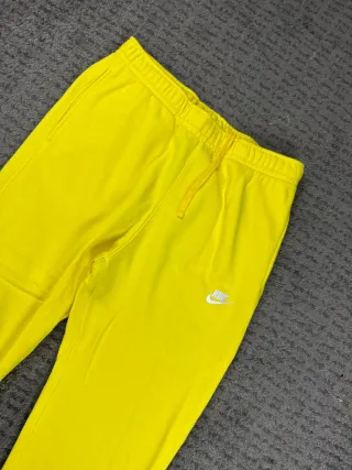 ¡¡OFERTA!! Talla L Pantalón Nike Amarillo