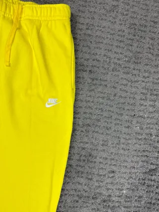 ¡¡OFERTA!! Talla L Pantalón Nike Amarillo
