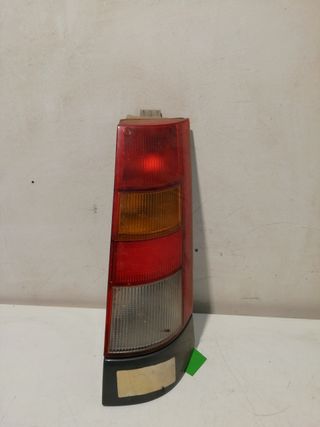 PILOTO TRASERO DERECHO RENAULT 5 (4)