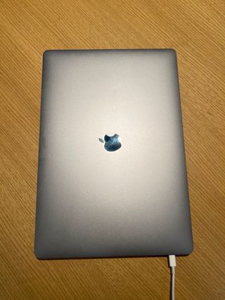 MacBook Pro 16 (2019)