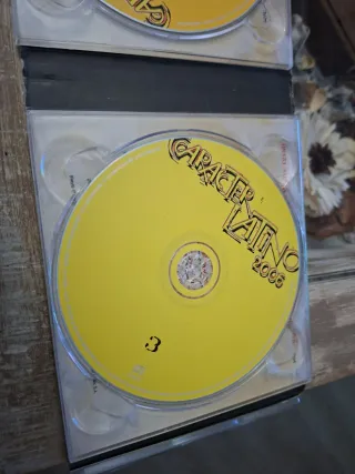 Carácter Latino 2006 3 CDs + DVD