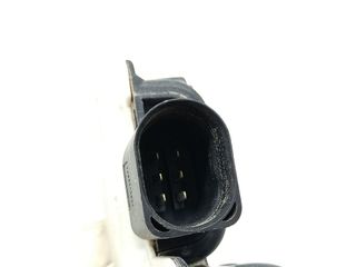 CERRADURA PUERTA TRASERA DERECHA VOLKSWAGEN AMAROK (2)