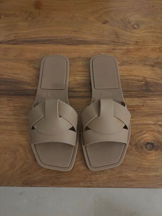 Sandalias Zara Beige