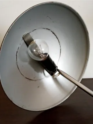 Lampada da tavolo MINISTERO T4000