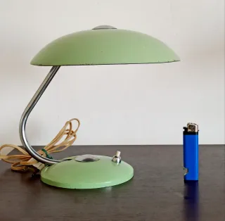 Lampada da tavolo MINISTERO T4000