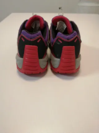 Zapatillas impermeables talla 35