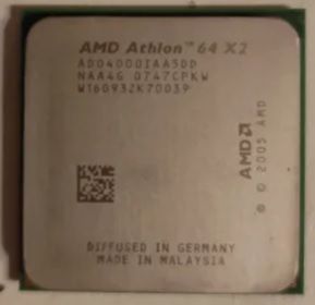 Micro + memoria + ventilador + fuente alimentación