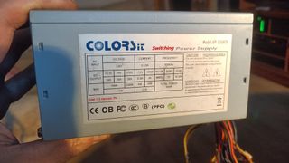 Micro + memoria + ventilador + fuente alimentación