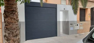 Puerta de garaje automática