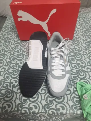 Deportivas Puma Hombre Gris y Blanco
