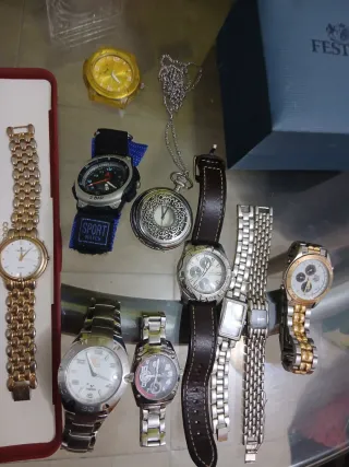 Lote de 9 relojes