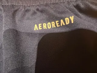 Pantalón corto Adidas azul