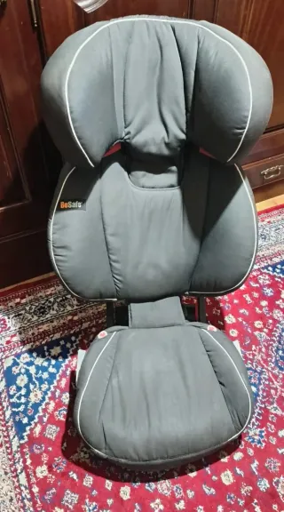 Cadeira Auto BeSafe IZI Up X3 Fix Cinzenta