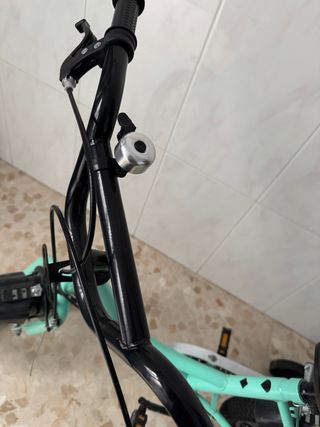 Bicicleta infantil color menta