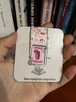 Marcapáginas magnético personalizado