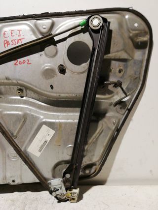 MOTOR ELEVALUNAS DELANTERO IZQUIERDO VOLKSWAGEN PASSAT BERLI