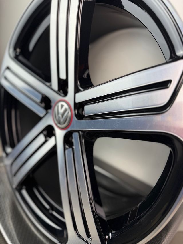 LLANTA VOLKSWAGEN CADIZ 19” ORIGINAL A REESTRENO