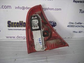 PILOTO TRASERO DERECHO RENAULT CLIO II FASE II (B/CB0)