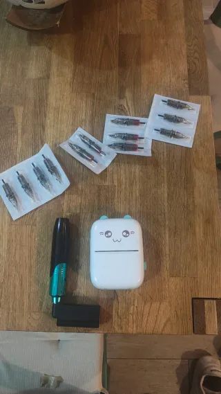 Maquina de tatuar e impresora portatil