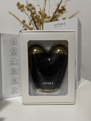 GESKE MicroCurrent Face-Lifter y Cepillo Facial