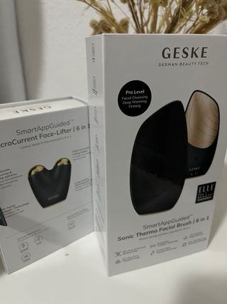 GESKE MicroCurrent Face-Lifter y Cepillo Facial