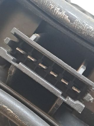 PILOTO TRASERO IZQUIERDO SEAT AROSA (6H1)