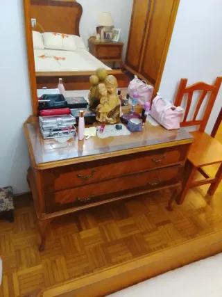 Dormitorio madera completo