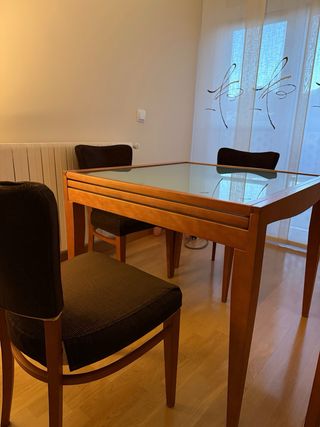 Mesa comedor extensible madera y cristal