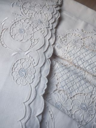 juego SÁBANA y Almohada bordado AJUAR 200x260