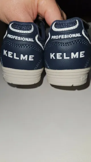 Deportivas niño KELME Talla 25