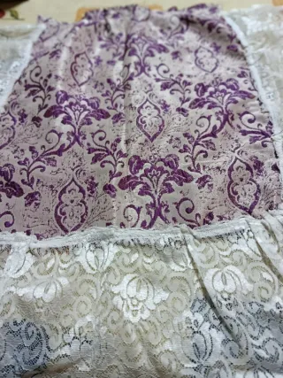 Delantal Morado y Blanco