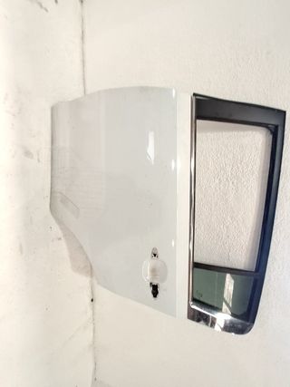 PUERTA TRASERA IZQUIERDA KIA SPORTAGE III (SL)