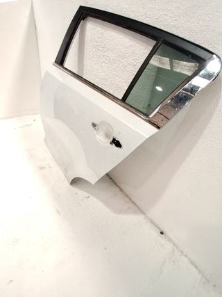 PUERTA TRASERA IZQUIERDA KIA SPORTAGE III (SL)