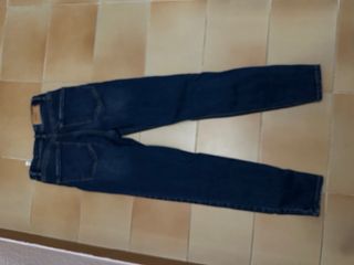 Pantalones pitillo Stradivarius