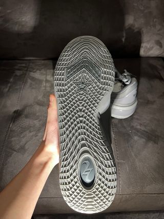 Converse Shai 001 ares gray