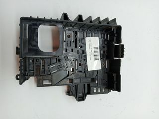 CAJA RELES / FUSIBLES OPEL CORSA E (5)