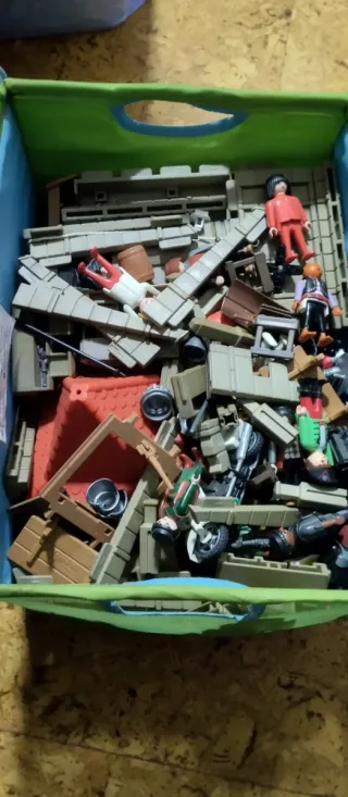 Castillo Playmobil con figuras y accesorios