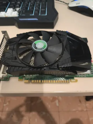 NVIDIA GeForce GTS 450 1GB GDDR5