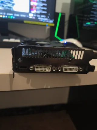 NVIDIA GeForce GTS 450 1GB GDDR5