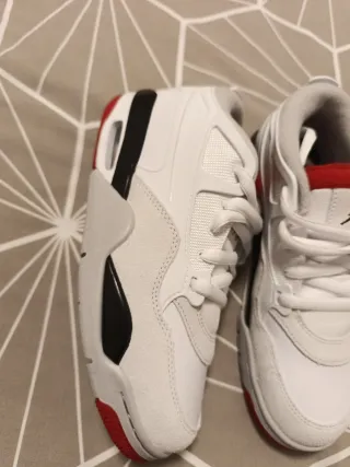 Nike Air Jordan 4 RM Blancas Rojas