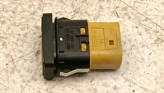 MANDO ELEVALUNAS DELANTERO DERECHO FORD FOCUS BER