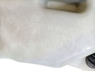 DEPOSITO LIMPIA VOLKSWAGEN TOUAREG (7LA) (2)