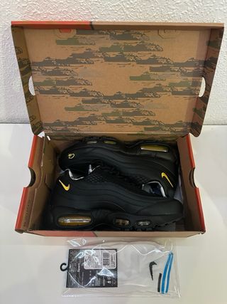 Nike Air Max 95 x Corteiz Negro/Amarillo