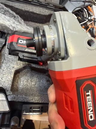 TEENO Amoladora de Ángulo Inalámbrica 21V 1000W