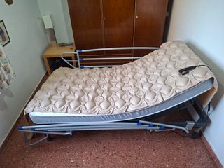 Pack geriátrico cama articulada, grua, andador y t