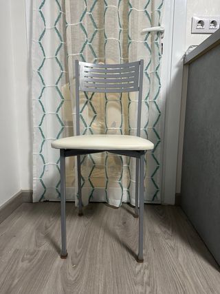 Sillas de cocina metal y fabrica plastificada