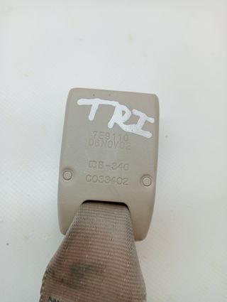 ENGANCHE CINTURON LEXUS IS200 (GXE10)