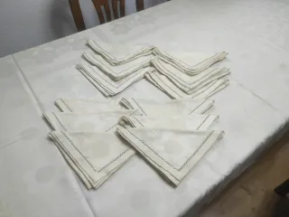 Mantelería adamascada 2,50x1,40m